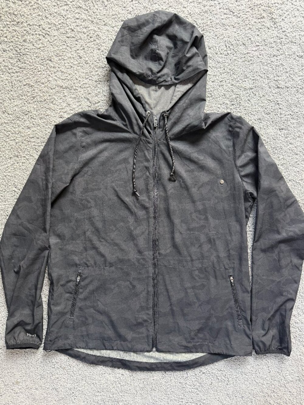 Vuori Women’s Outdoor Trainer Shell Black Camo Full Zip Hooded Jacket Size L